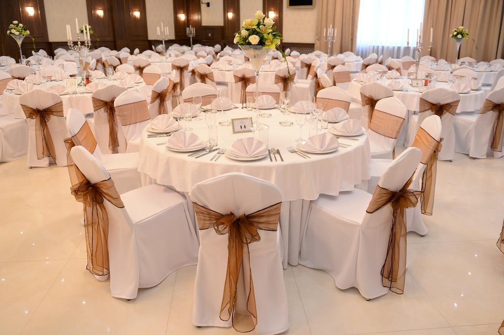 Hotel Majdan Belgrado Buitenkant foto