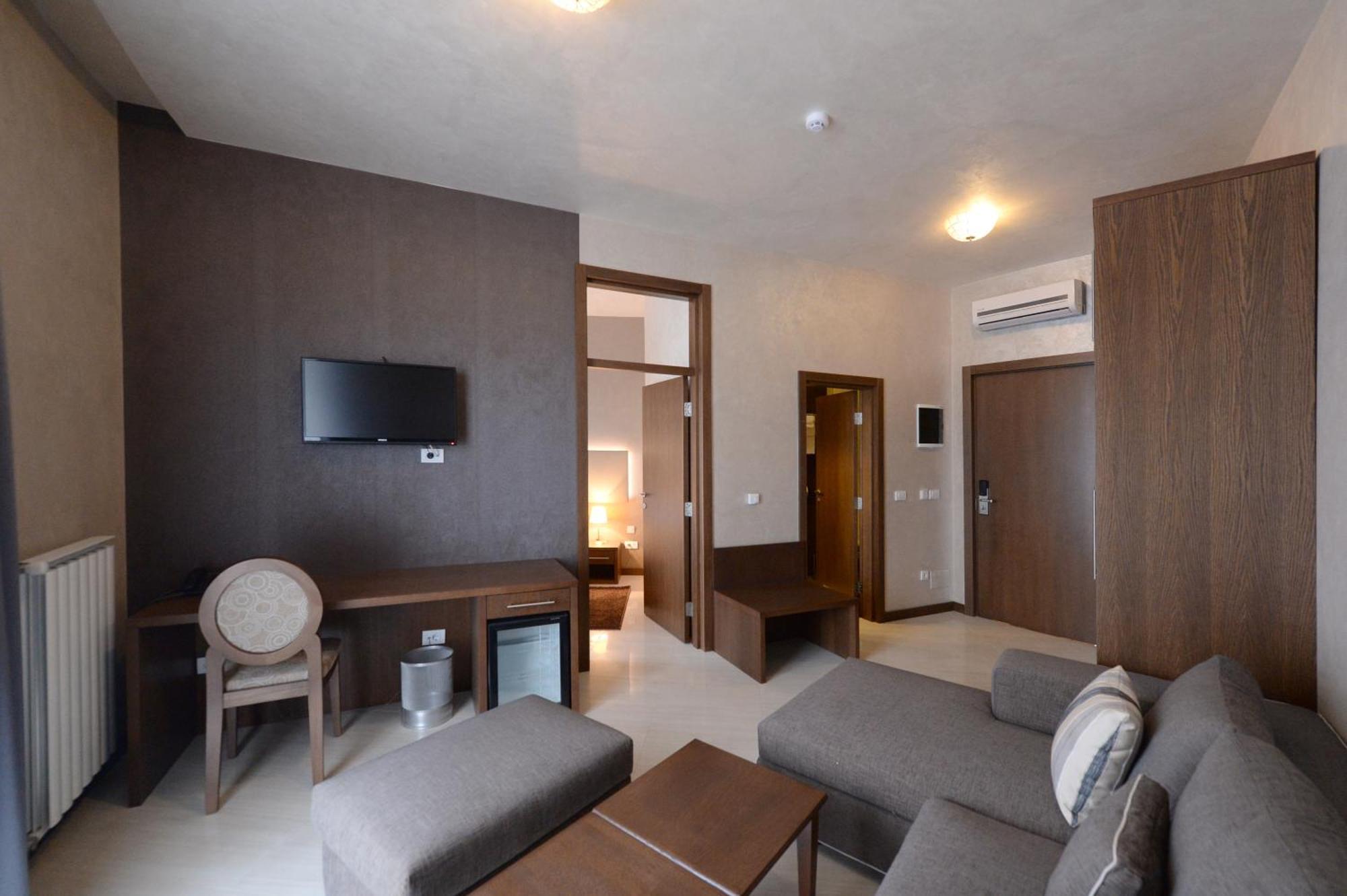 Hotel Majdan Belgrado Kamer foto
